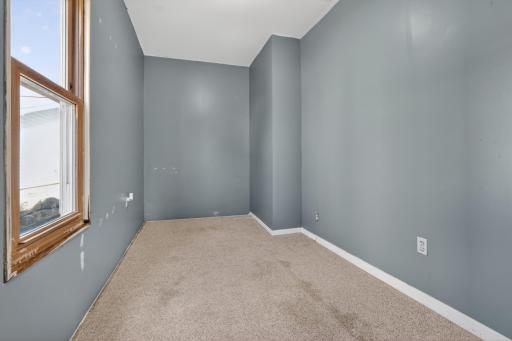 640 2nd Avenue NW, Plainview, MN 55964
