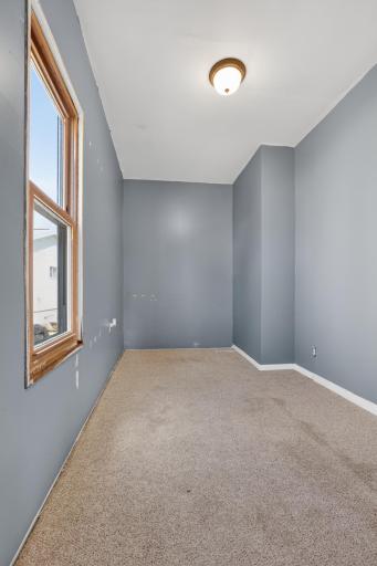 640 2nd Avenue NW, Plainview, MN 55964