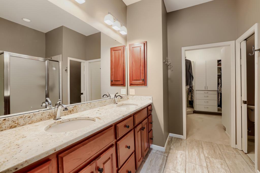 17344 Hanson Ct - MLS Sized - 040 - 40 Primary Bathroom.jpg