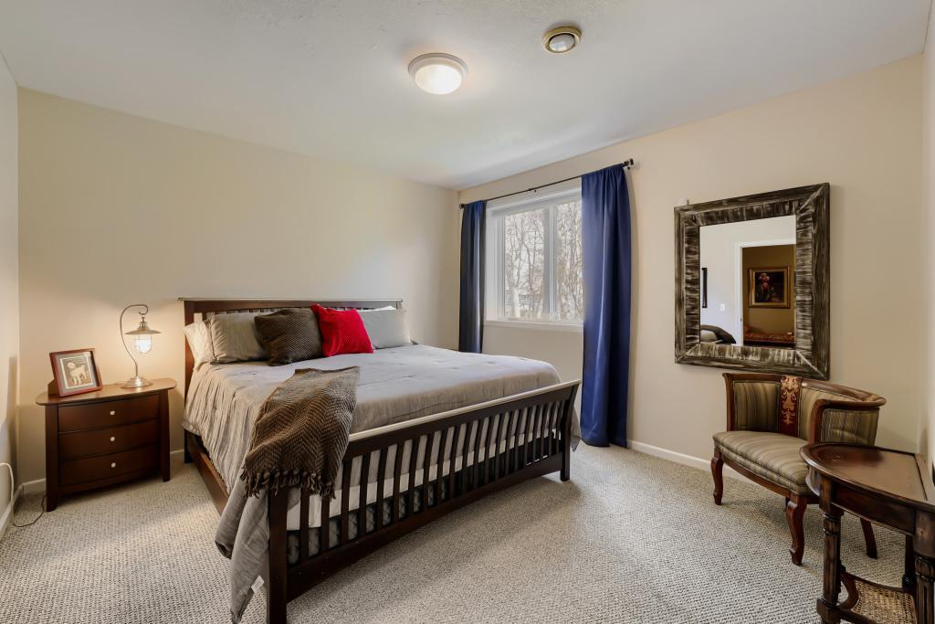 17344 Hanson Ct - MLS Sized - 046 - 46 Bedroom.jpg