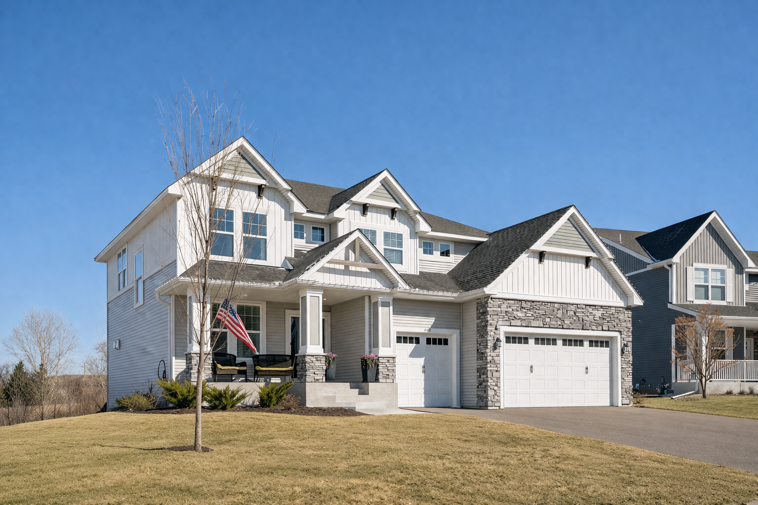 Wayzata schools 2022! 2 story in Ravinia on Prime Desired Lot