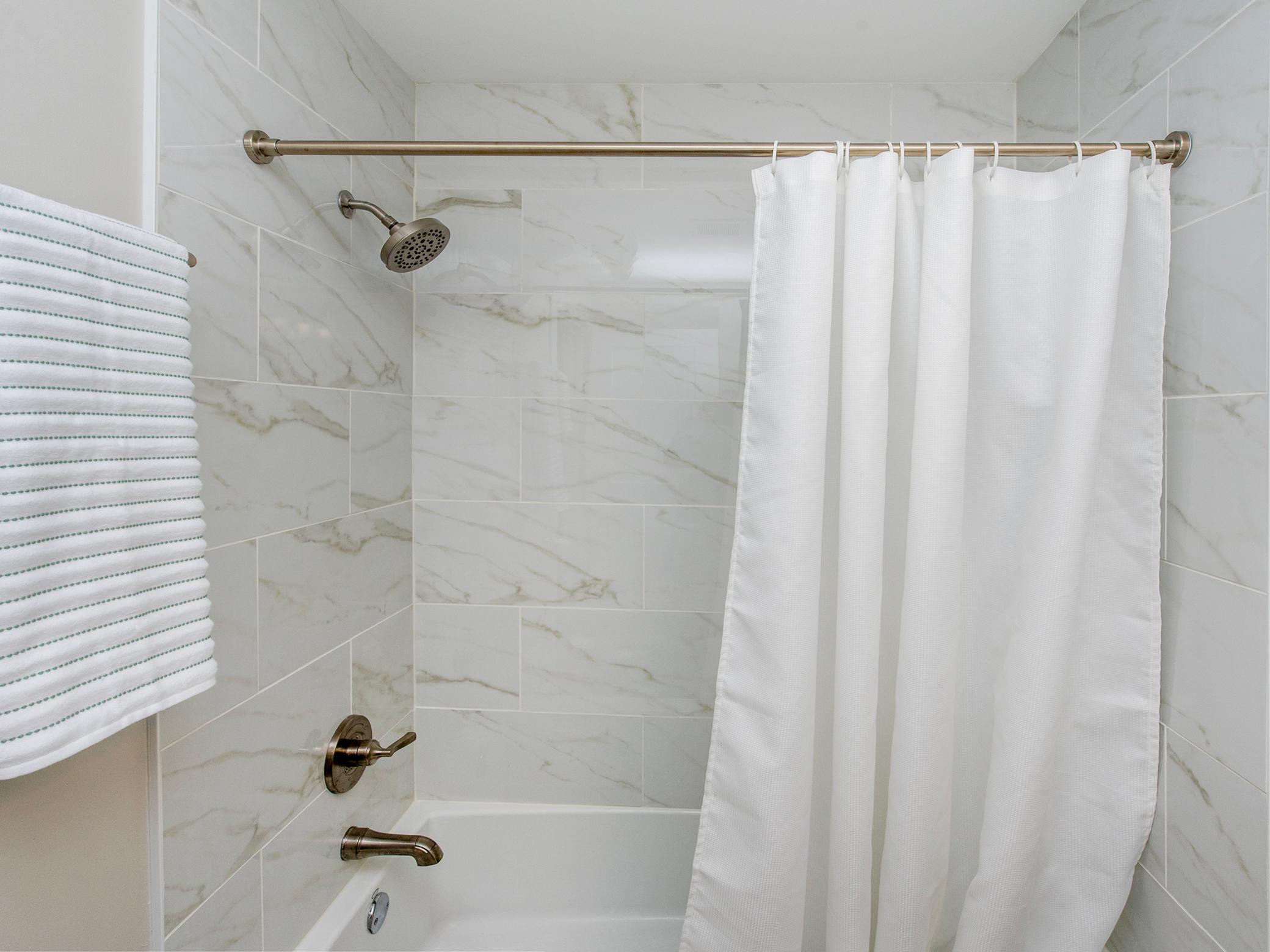 Porcelain tiled shower