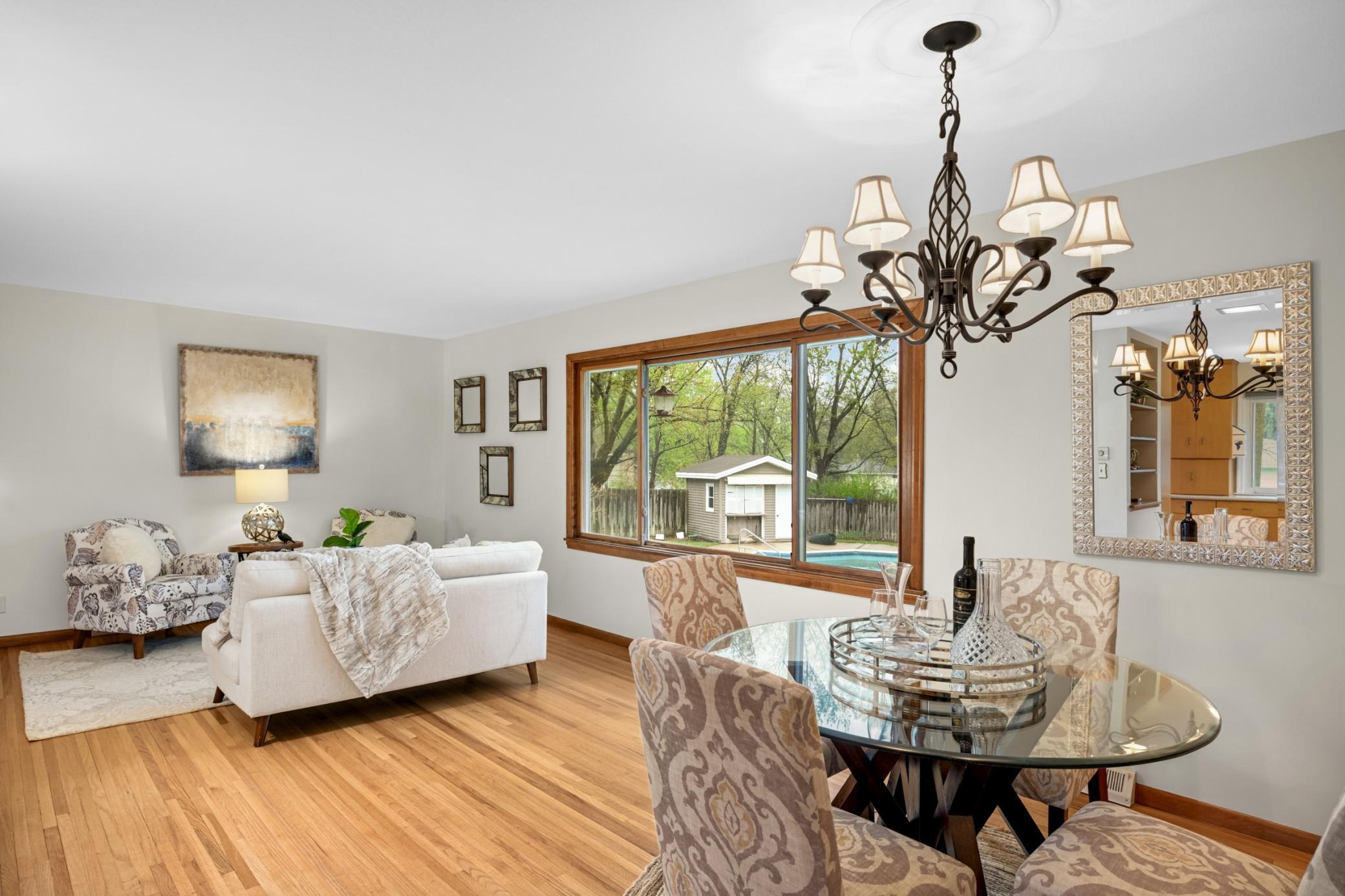 Dining room to living room