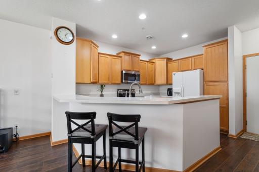 Great Breakfast Bar space
