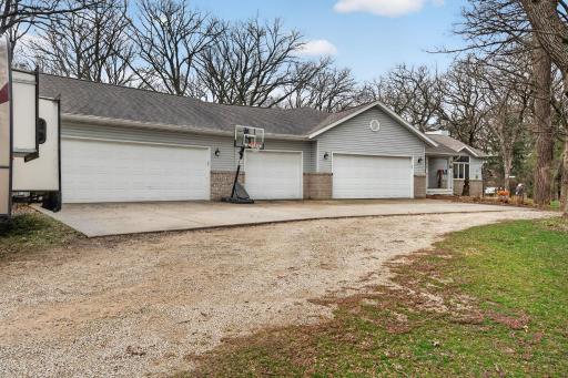 4137 Sylvan Court SE, Rochester, MN 55904