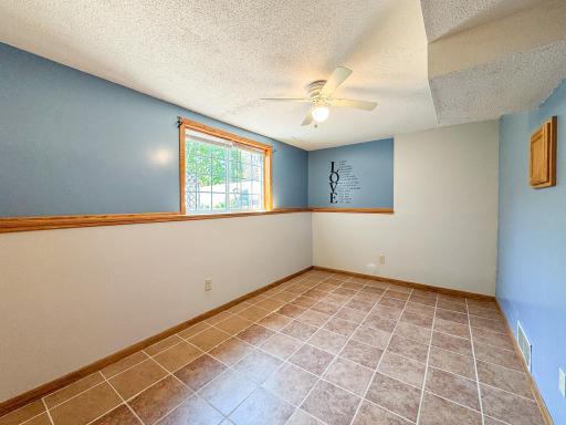 Bedroom 4, Basement Full Light, Spacious, Laundry Shoot