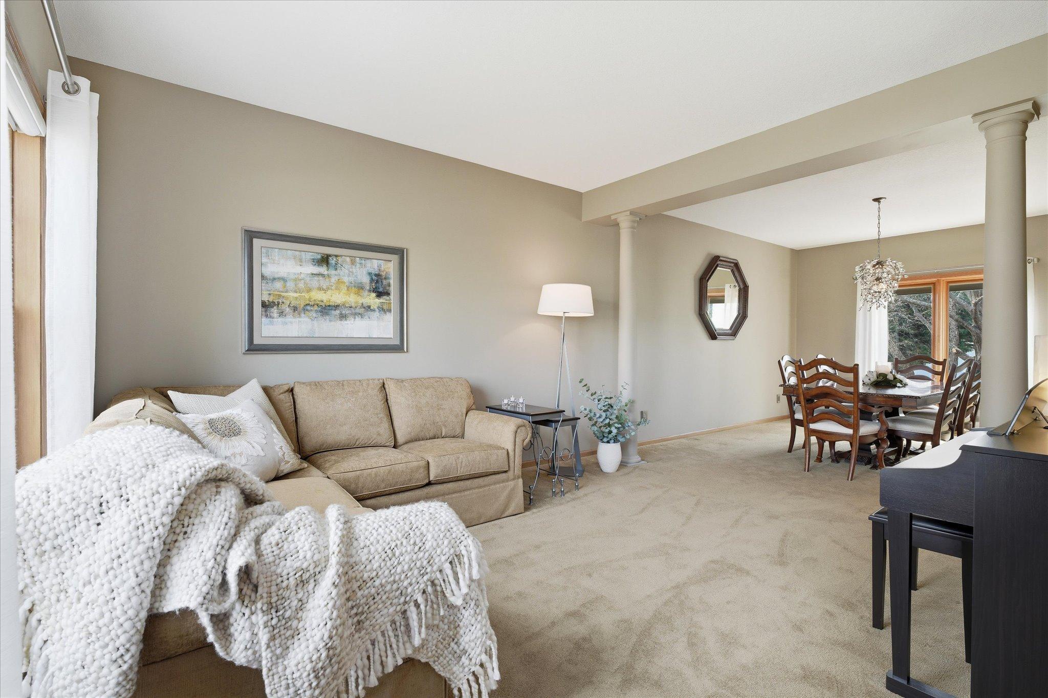 Flex space right off the foyer.