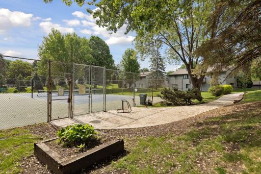 1432 Arden View Drive, Saint Paul, MN 55112