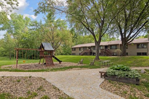 The HOA boasts some of the best green space around.
