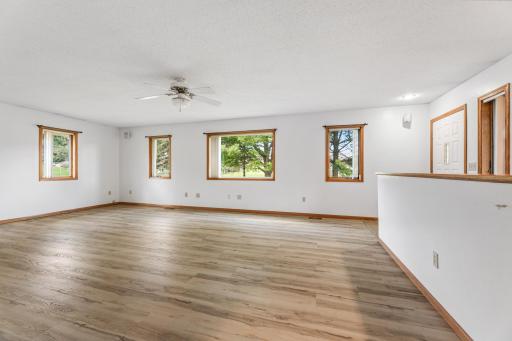 510 McIntosh Road, La Crescent, MN 55947