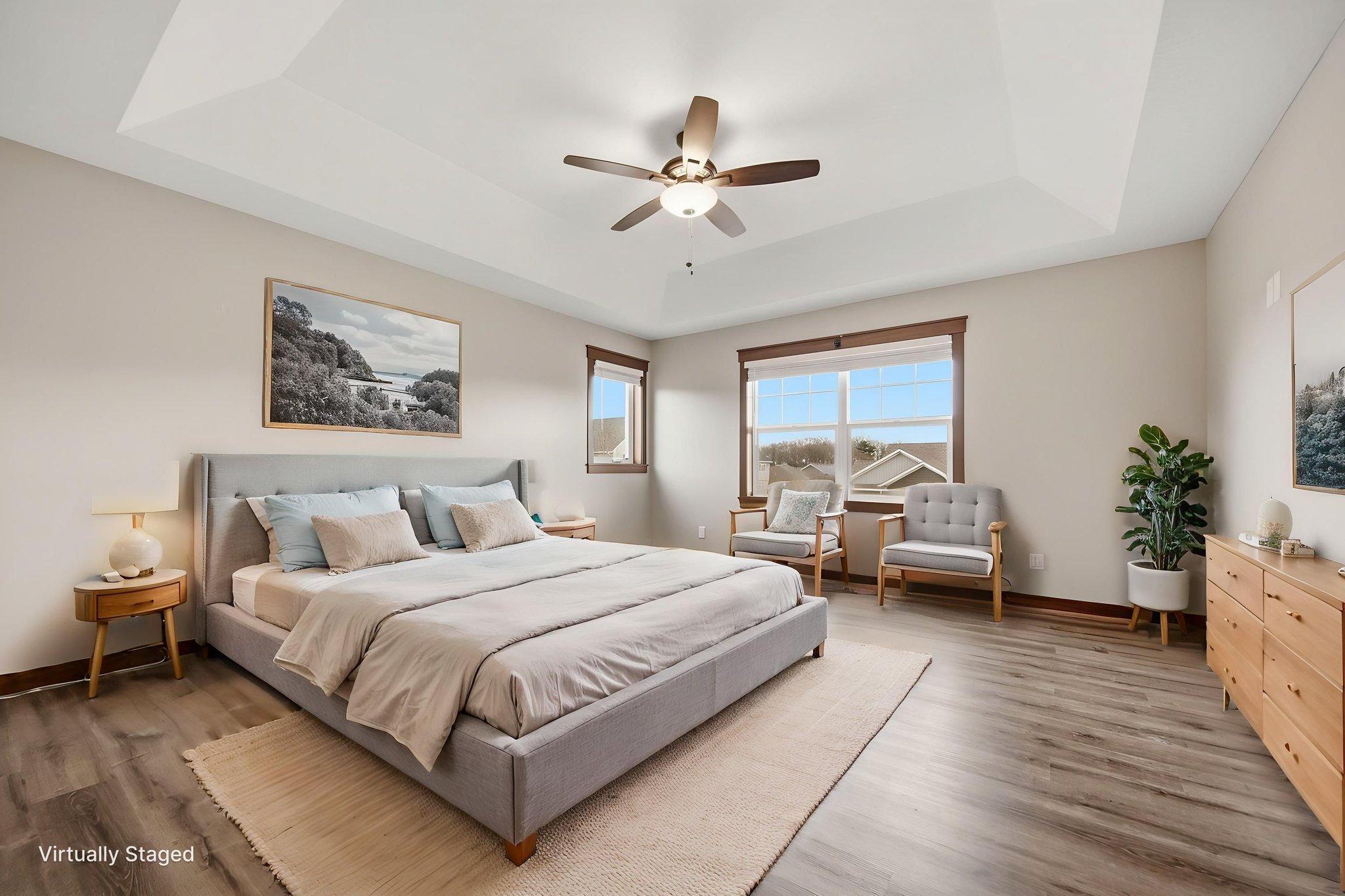 40-web-or-mls-DSC01065 virtually staged.jpeg