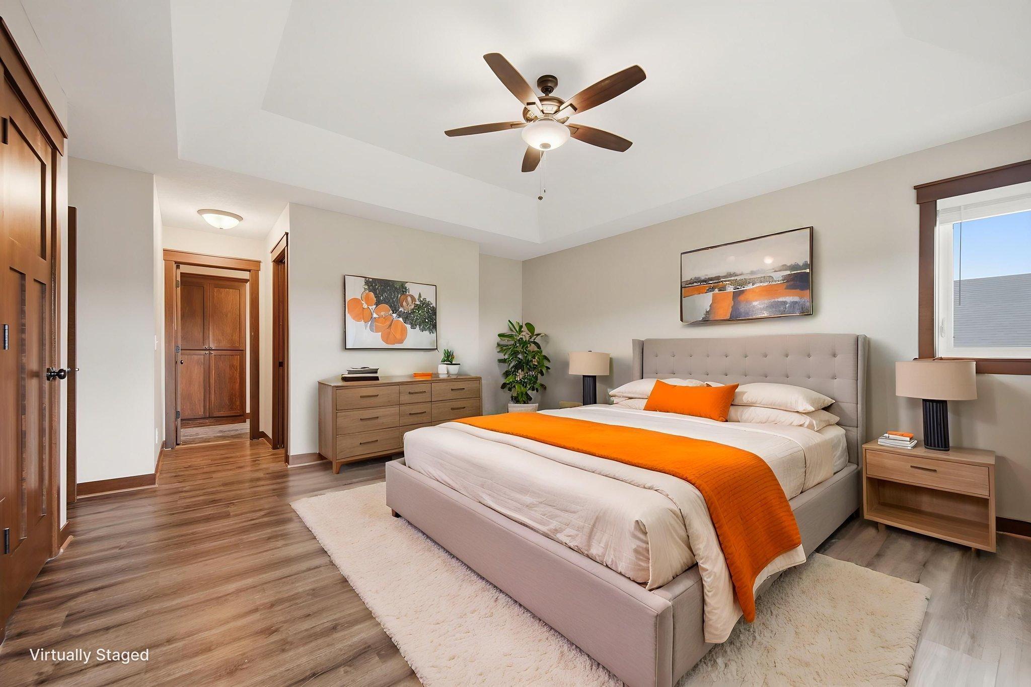 43-web-or-mls-DSC01071 virtually staged.jpeg