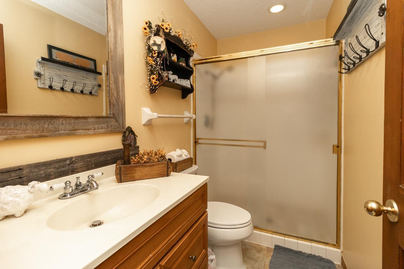 Lower Walk In Shower