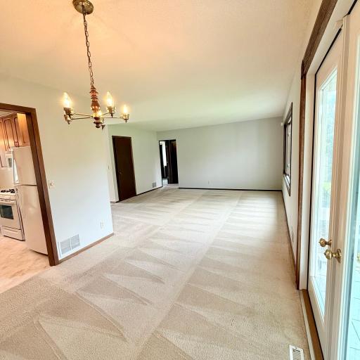 8989 Jasmine Lane S, Cottage Grove, MN 55016
