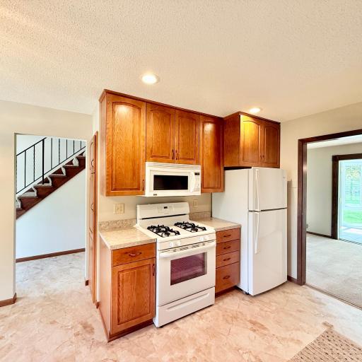8989 Jasmine Lane S, Cottage Grove, MN 55016