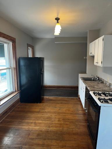 105 Main Street S, Stewartville, MN 55976