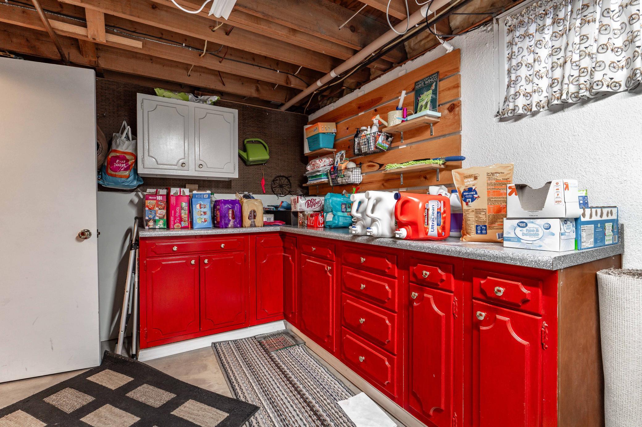 2320 10th St S Fargo-212.jpg