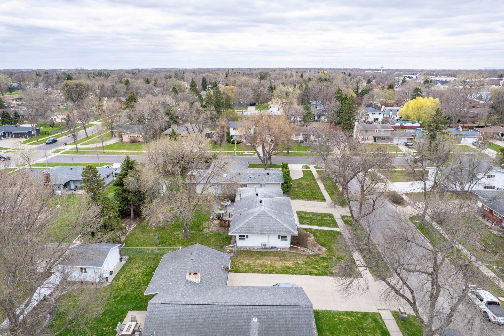 2320 10th St S Fargo-303.jpg