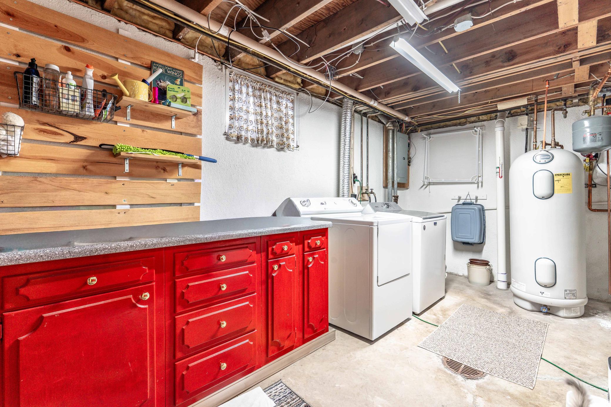 2320 10th St S Fargo-210.jpg