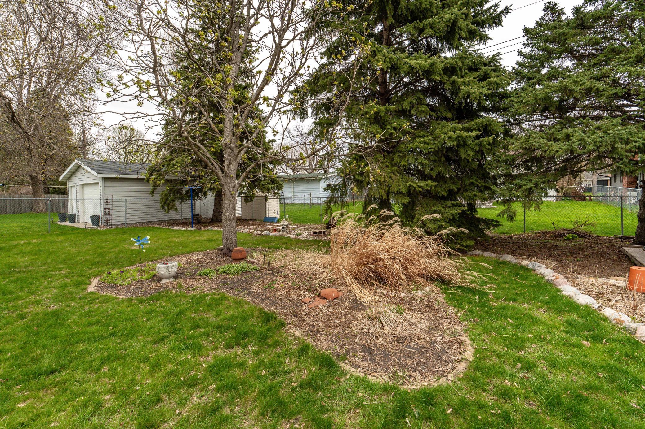 2320 10th St S Fargo-114.jpg