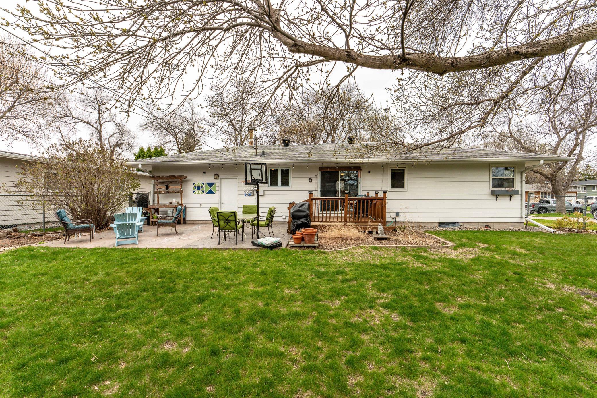 2320 10th St S Fargo-115.jpg