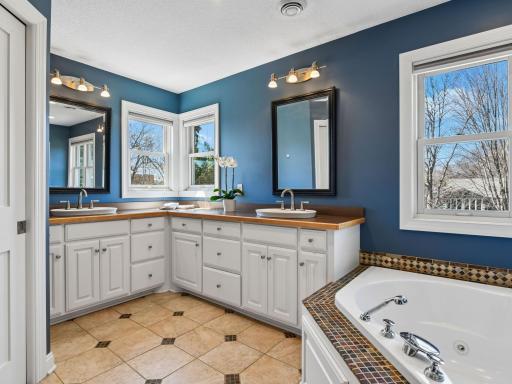 5608 Saint Andrews Avenue, Minneapolis, MN 55424
