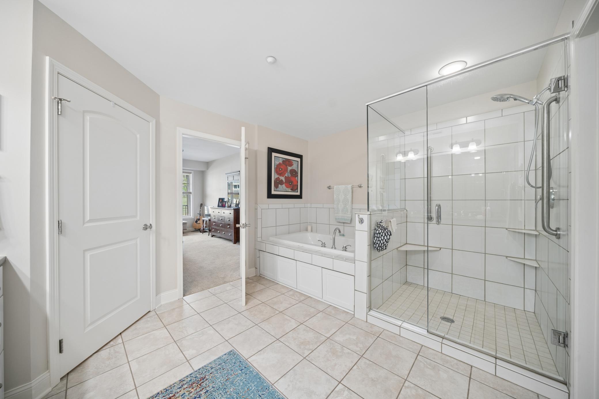 Primary 4 Piece Bath