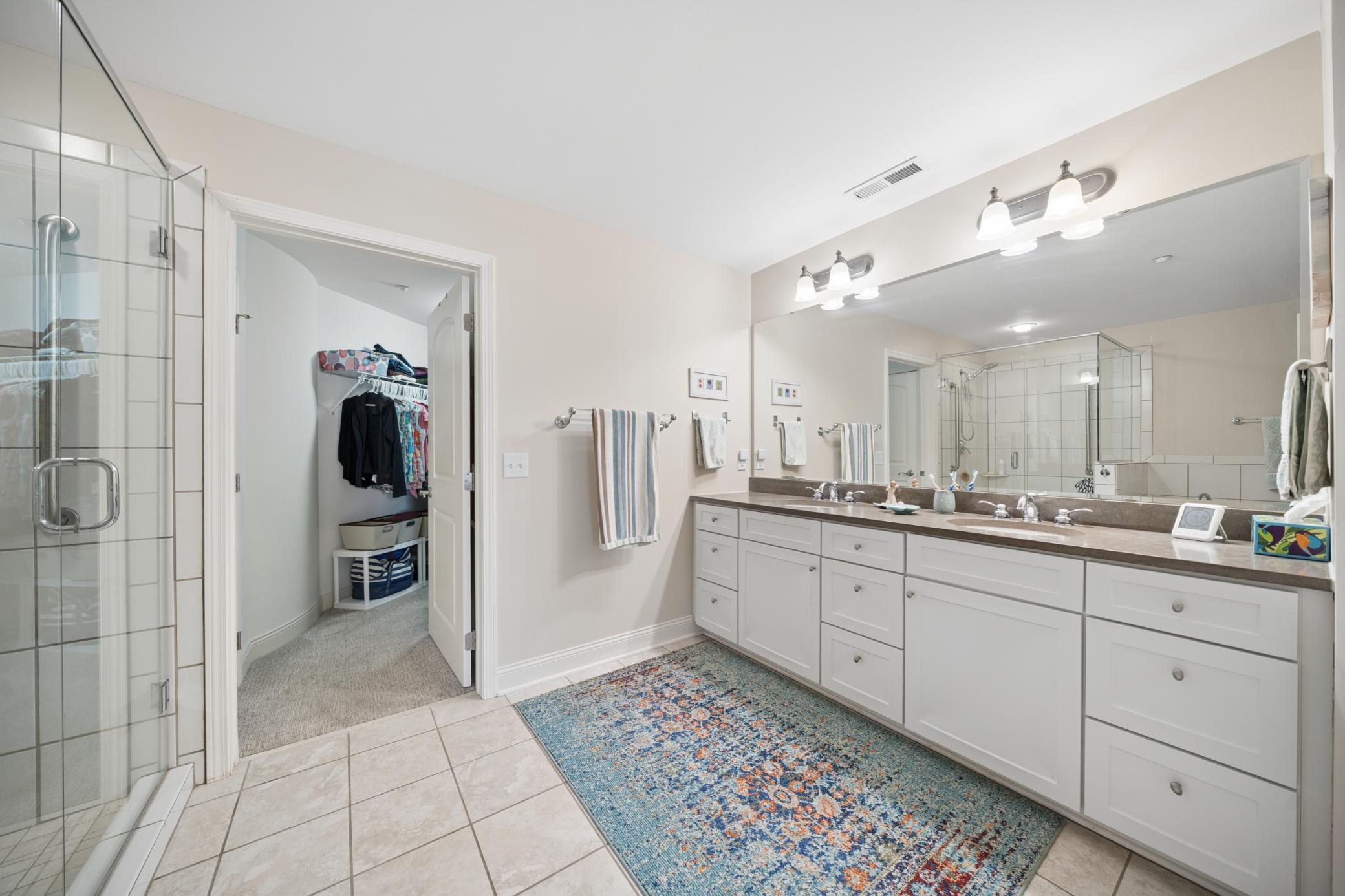 Primary En Suite Bath