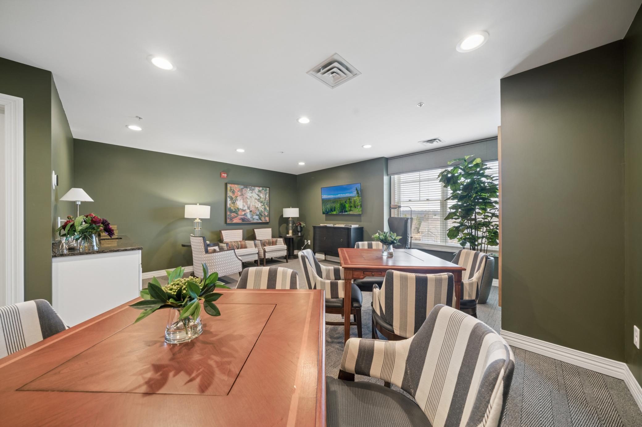 Club Room 1