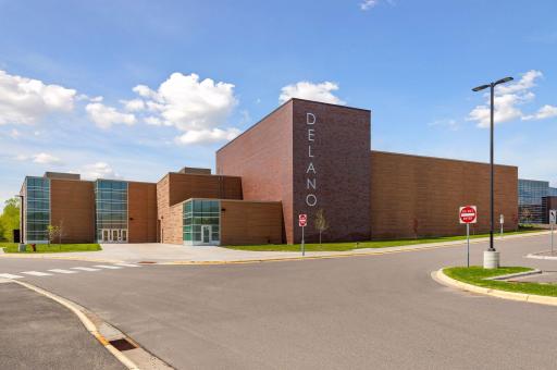 9414 Us-12, Delano, MN 55328