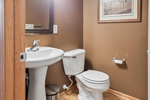 10910 Goodhue Street NE, B, Minneapolis, MN 55449