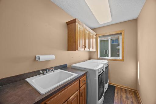 25521 8th Street W, Zimmerman, MN 55398