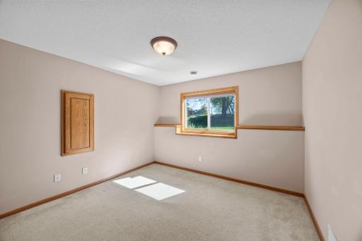 25521 8th Street W, Zimmerman, MN 55398