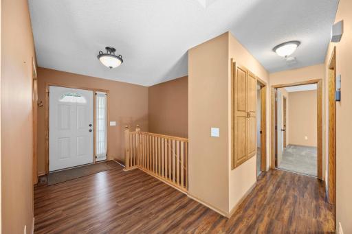 25521 8th Street W, Zimmerman, MN 55398