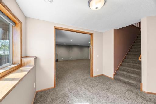 25521 8th Street W, Zimmerman, MN 55398