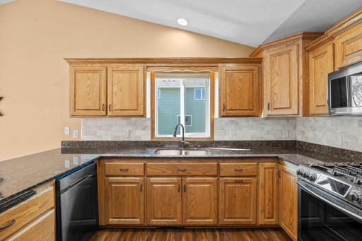 25521 8th Street W, Zimmerman, MN 55398