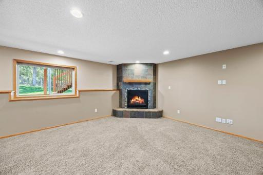 25521 8th Street W, Zimmerman, MN 55398