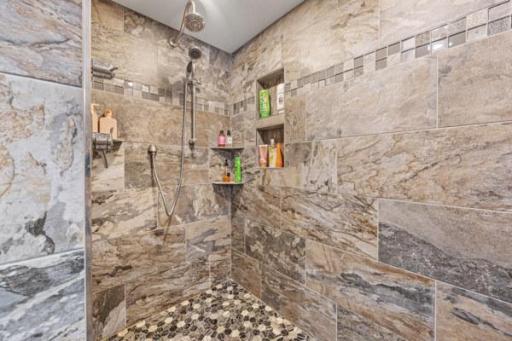 Master Shower.jpg