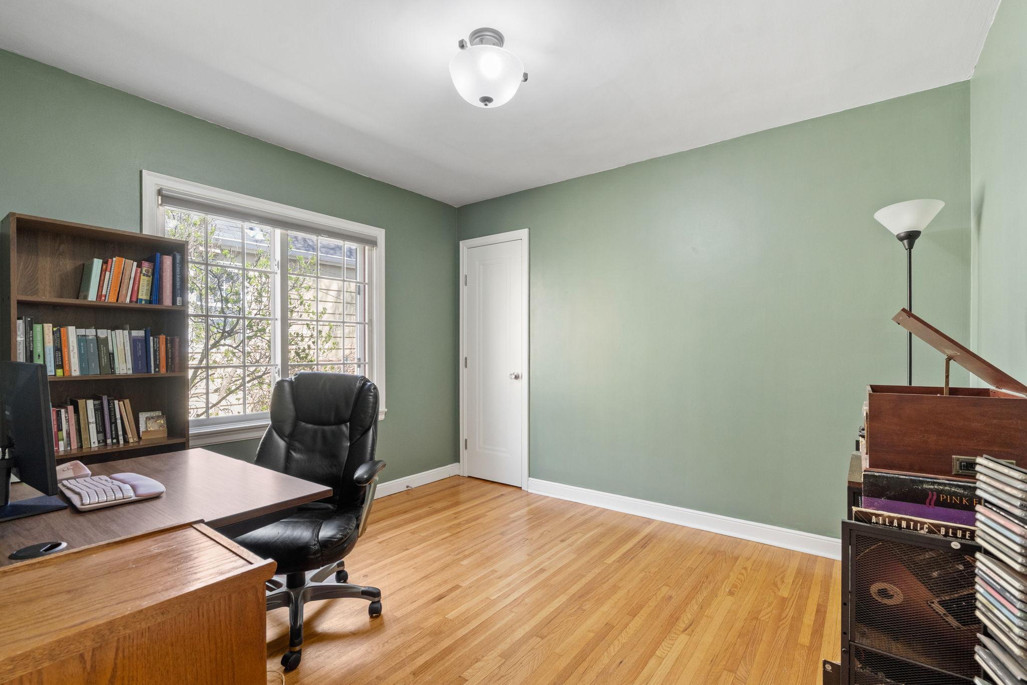 Main level office or could be a third non-conforming bedroom