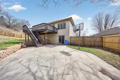 530 Cedar Court NE, Pine Island, MN 55963