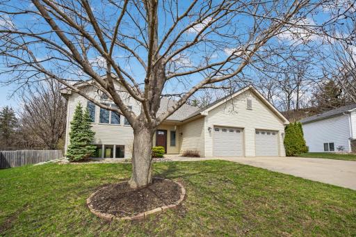 530 Cedar Court NE, Pine Island, MN 55963