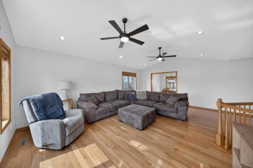 530 Cedar Court NE, Pine Island, MN 55963