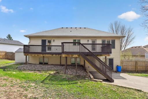 530 Cedar Court NE, Pine Island, MN 55963