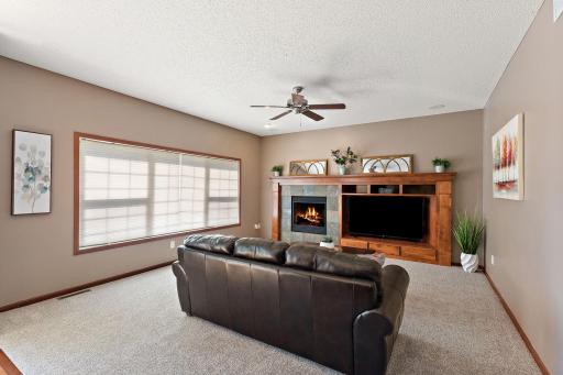 6230 Homestead Avenue S, Cottage Grove, MN 55016