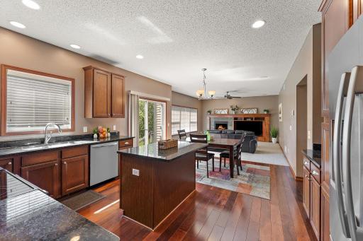 6230 Homestead Avenue S, Cottage Grove, MN 55016