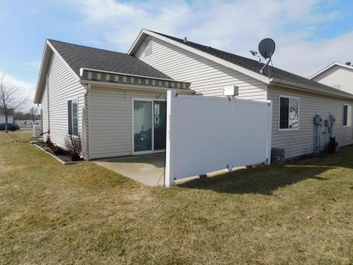 2924 35th Street S, Moorhead, MN 56560