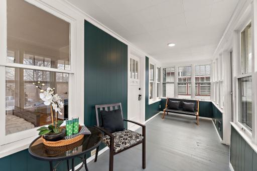 1810 Ross Avenue E, Saint Paul, MN 55119