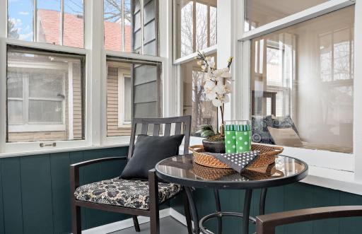 1810 Ross Avenue E, Saint Paul, MN 55119