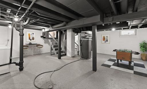 Clean and spacious basement perfect for a game room, workout room, or could be made to a 3rd bedroom and family room!