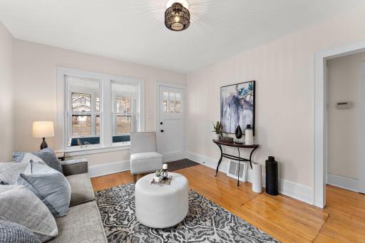 1810 Ross Avenue E, Saint Paul, MN 55119